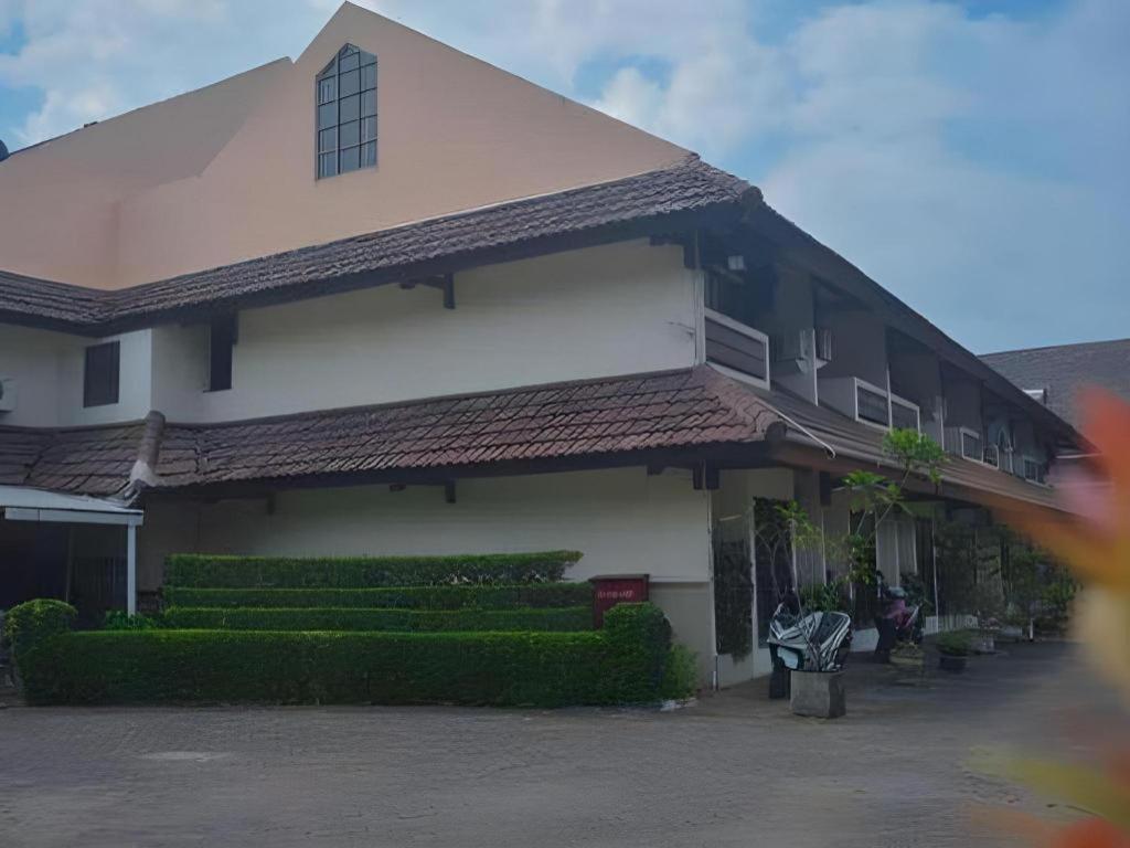 D'Arcici Hotel Plumpang Yakarta Exterior foto