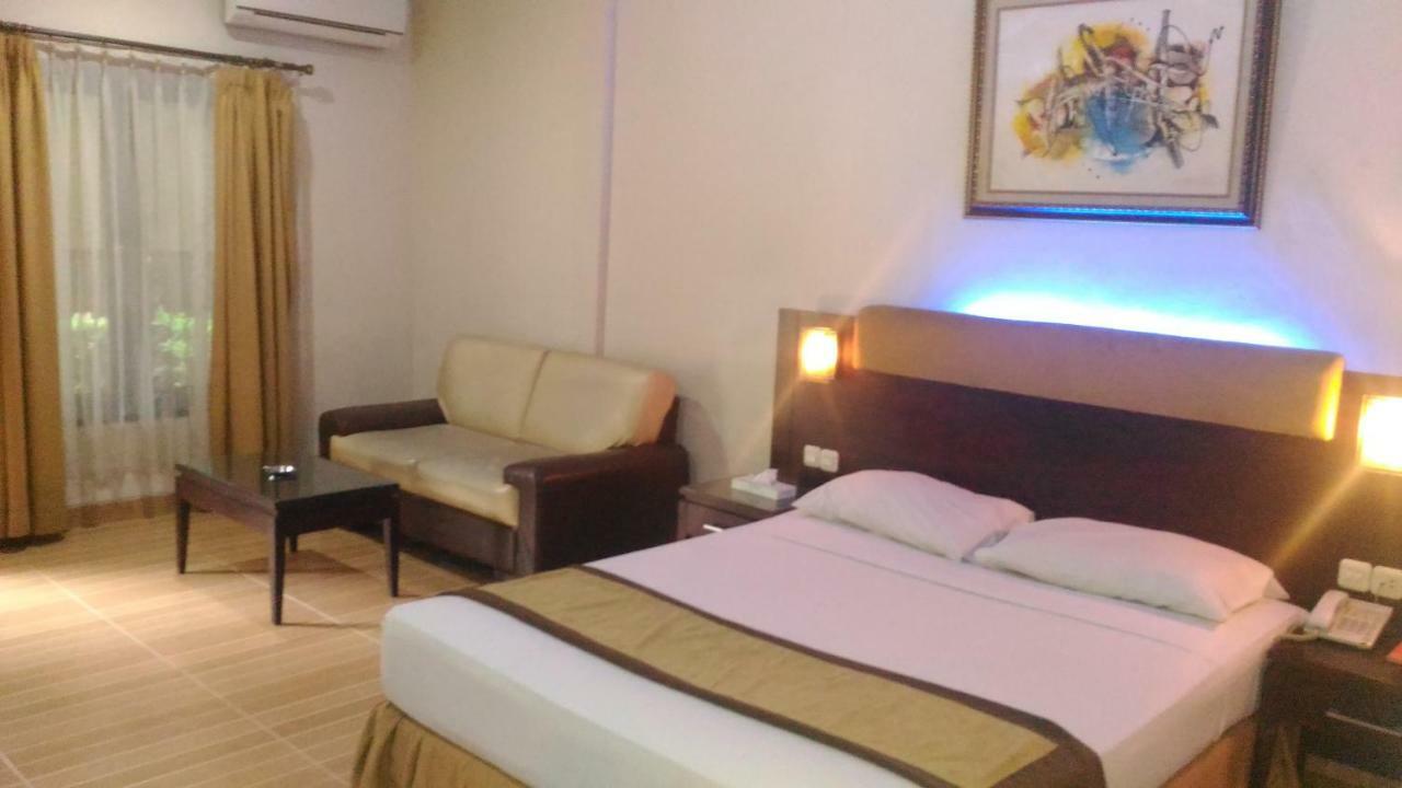 D'Arcici Hotel Plumpang Yakarta Exterior foto